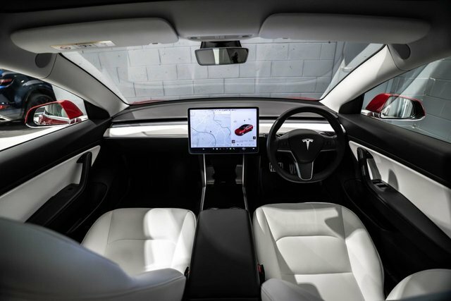 Tesla Model 3 Motor Performance Saloon YB69UBH Red #2