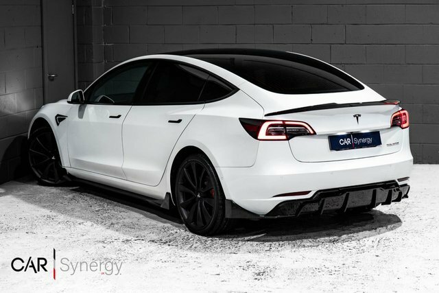 Tesla Model 3 Motor Performance Saloon YH70HLK White #3