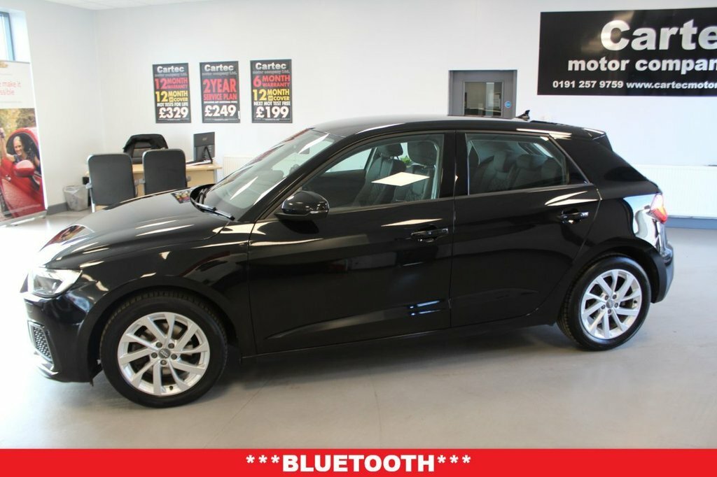 Audi A1 1L Sport SH68BVU Black #6