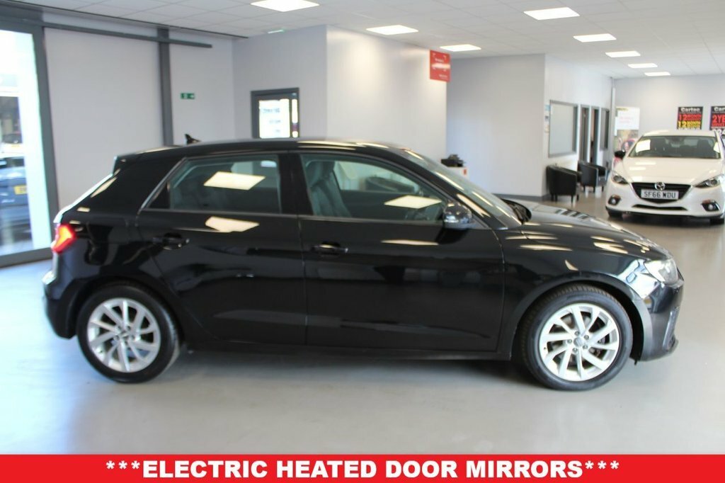 Audi A1 1L Sport SH68BVU Black #5