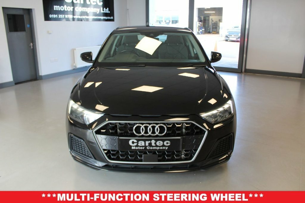Audi A1 1L Sport SH68BVU Black #3