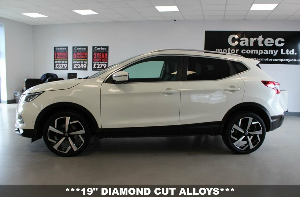 Nissan Qashqai 1.5L Tekna VN68RPZ White #5