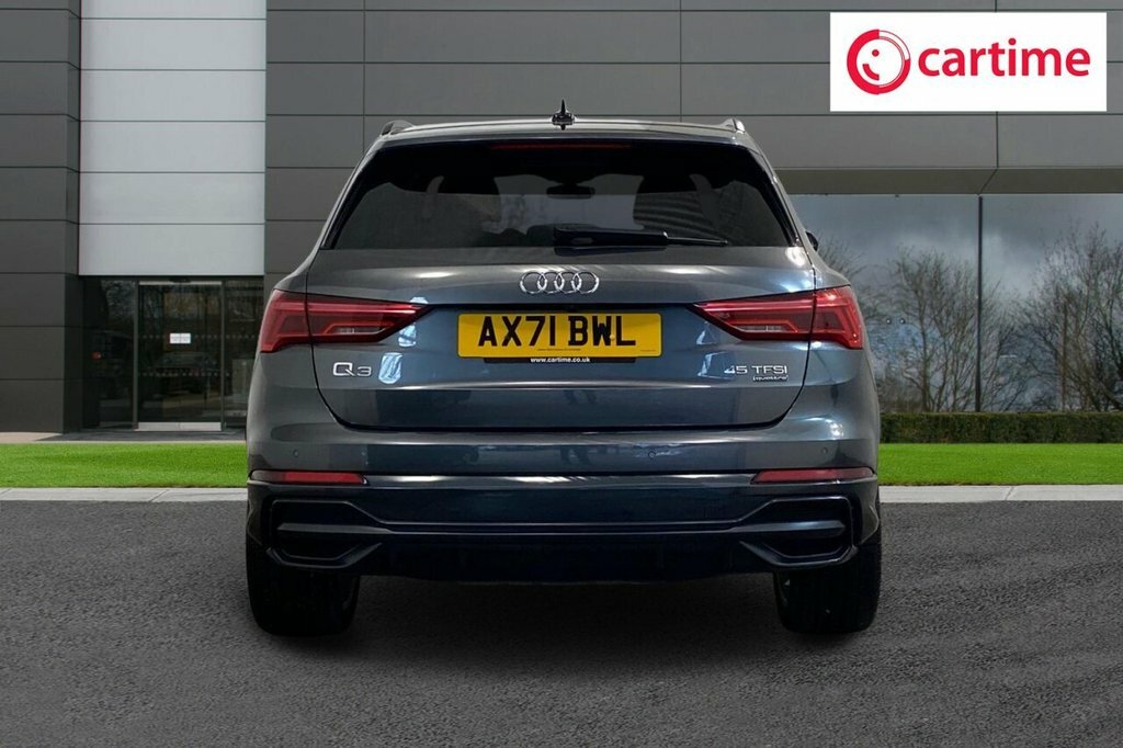 Audi Q3 2L Black Edition Grey #5