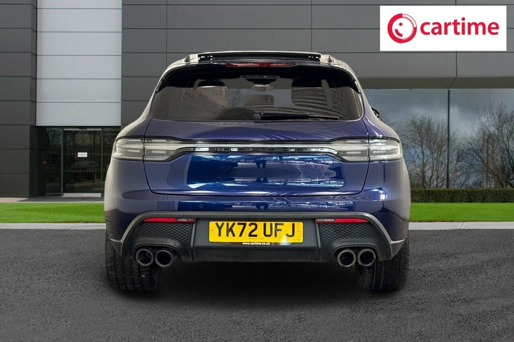 Porsche Macan Suv YK72UFJ Blue #5