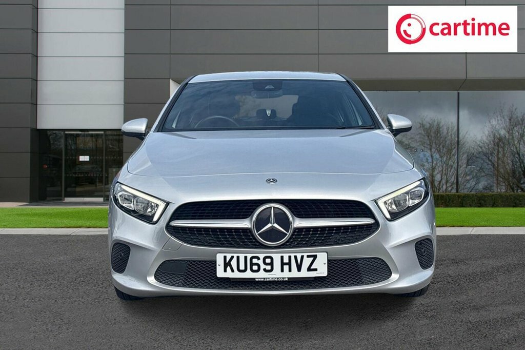 Mercedes-Benz A Class 1.3L Sport KU69HVZ Silver #4