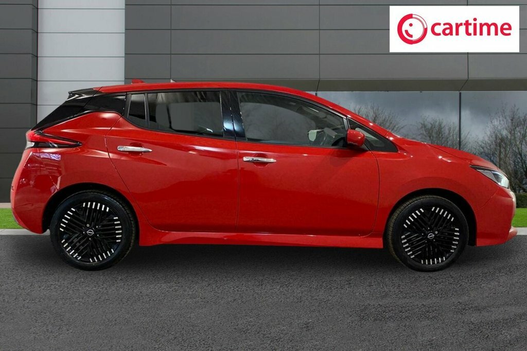 Nissan Leaf Hatchback PF22VZP Red #2