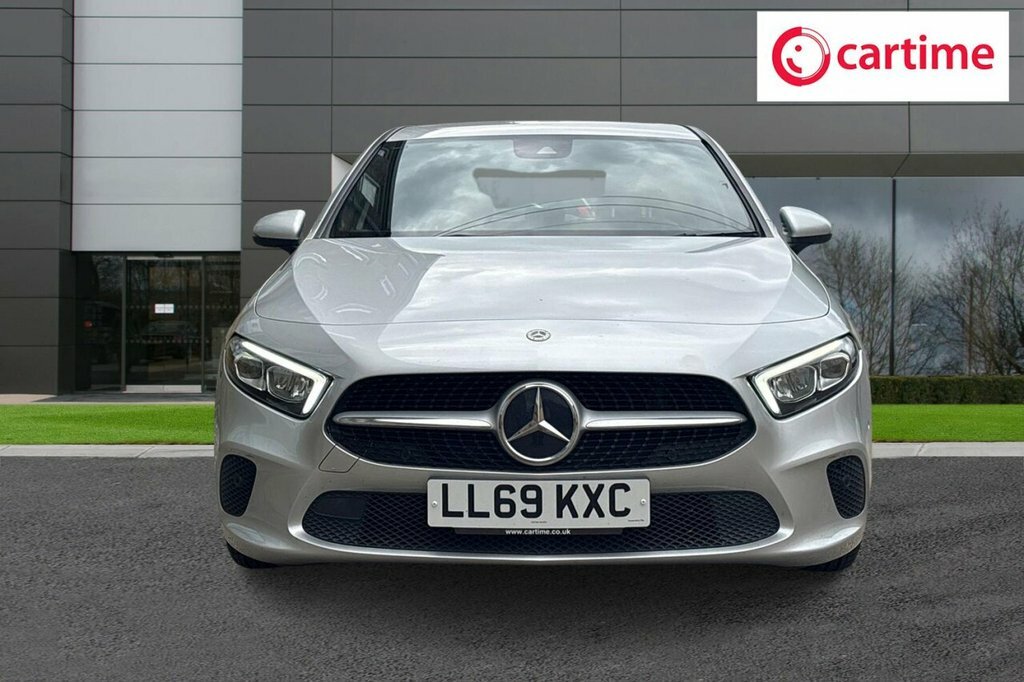 Mercedes-Benz A Class 1.3L Sport LL69KXC Silver #4