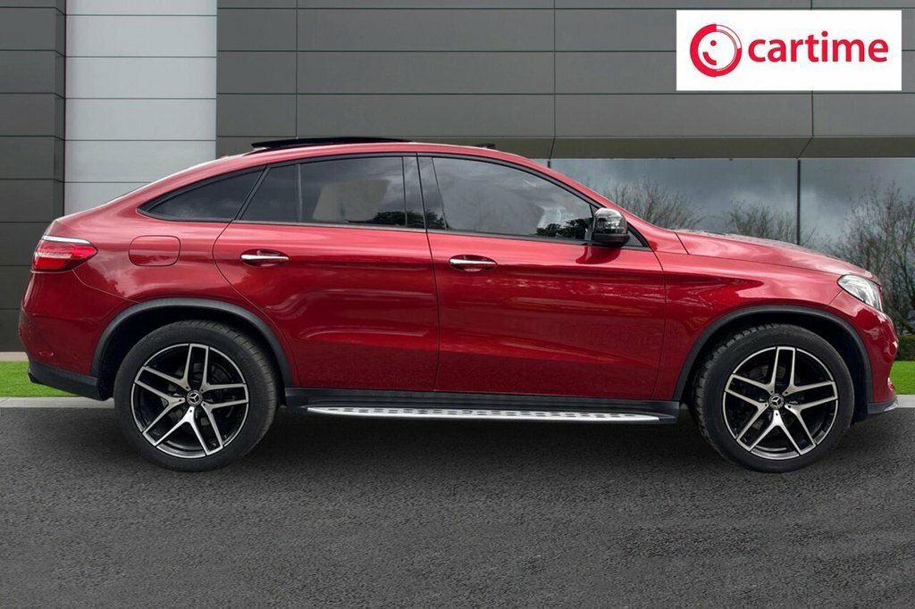 Mercedes-Benz GLE Coupe 3L Amg Night Edition Red #2