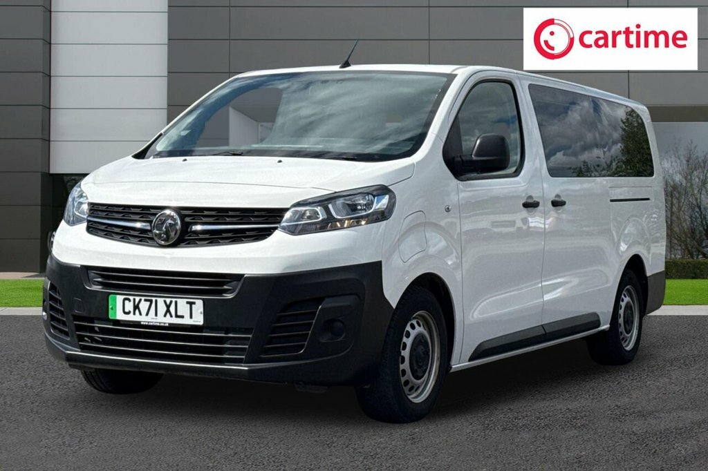 Vauxhall Vivaro Mpv CK71XLT White #6
