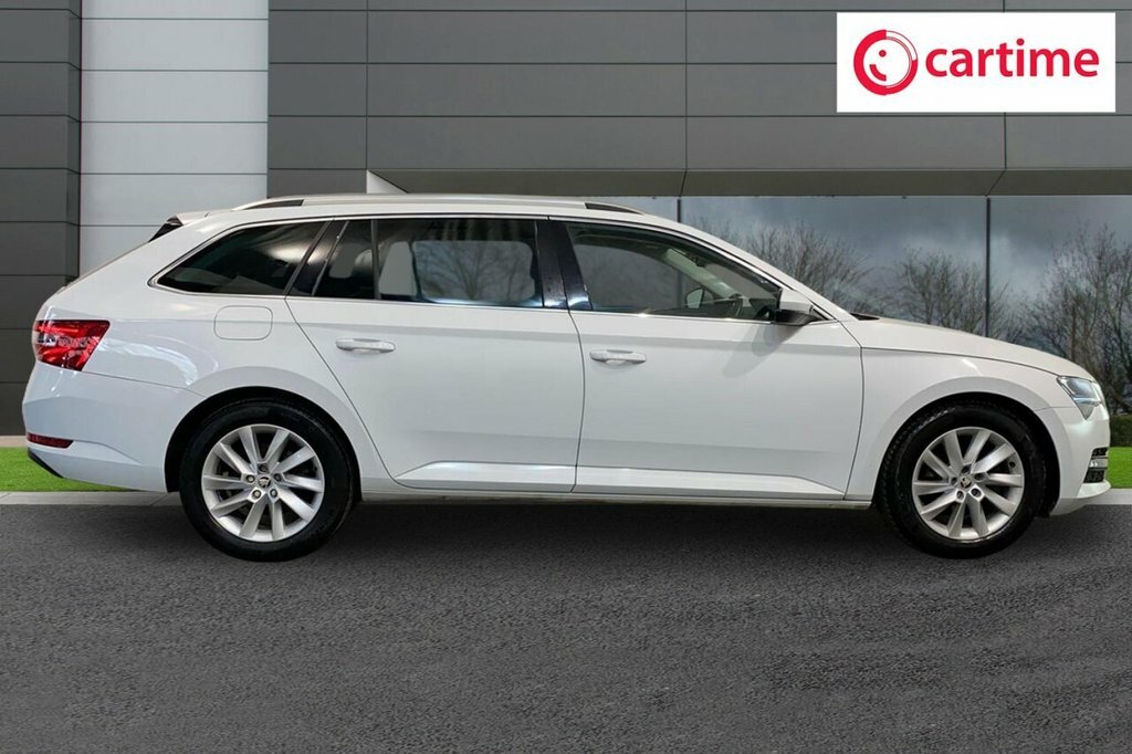 Skoda Superb 2L Se Technology WJ22LXT White #2