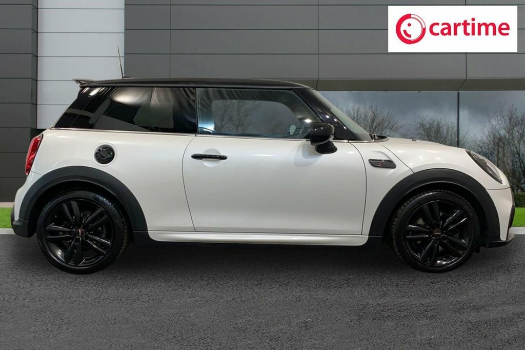 Mini Hatch 2L Cooper S Sport WN23ZZX White #2