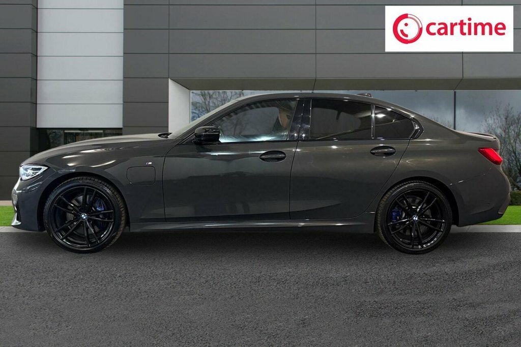 BMW 3 Series 2L M Sport Plus Edition FL20YHR Grey #3