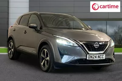 Compare Nissan Qashqai 1.5L N-connecta DN24NCC Grey