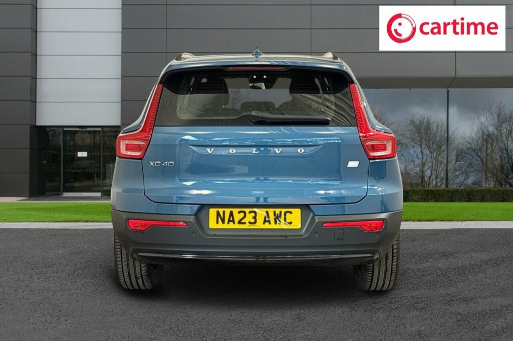 Volvo XC40 1.5L Plus Blue #5
