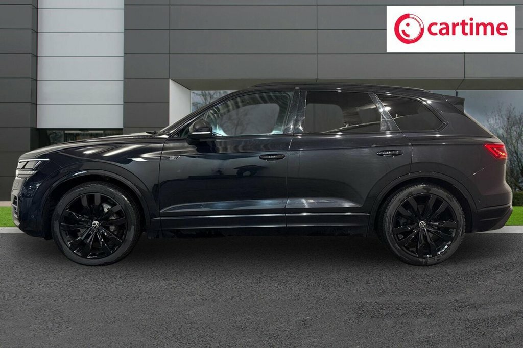 Volkswagen Touareg 3L Black Edition VO22TVC Black #3