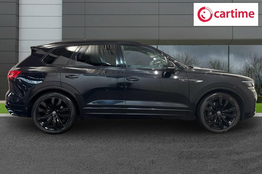 Volkswagen Touareg 3L Black Edition VO22TVC Black #2