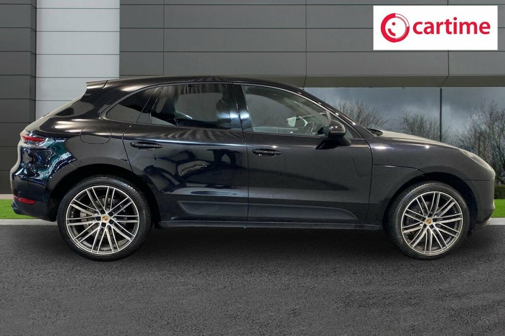 Porsche Macan Macan S-a YX20XBV Black #2