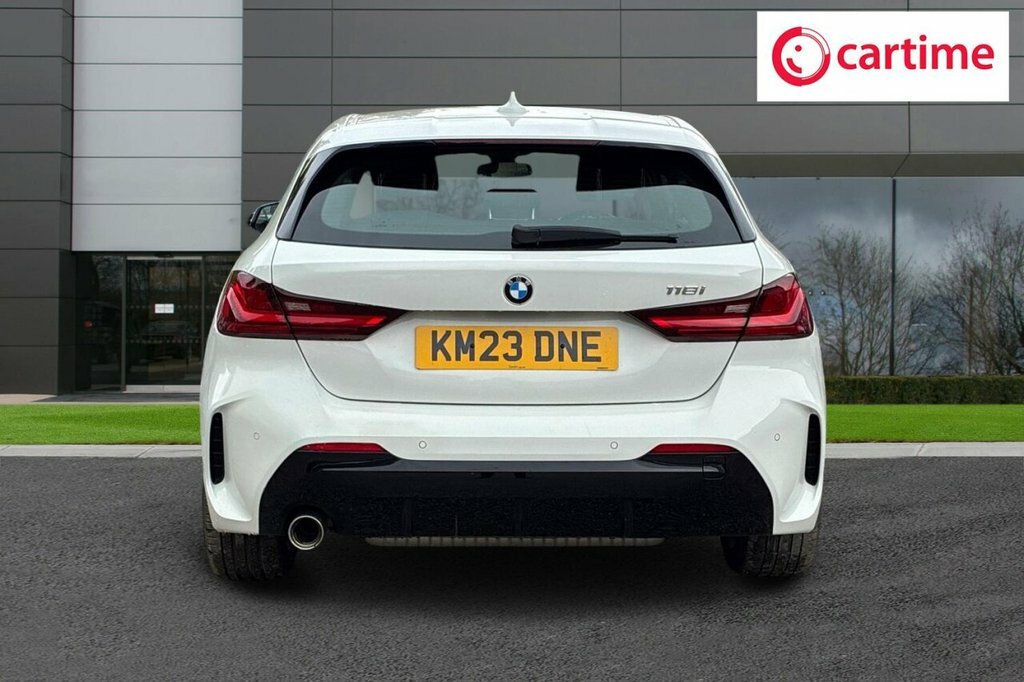 BMW 1 Series 1.5L M Sport KM23DNE White #4
