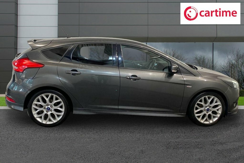 Ford Focus 1L St-line MT18CUH Grey #2