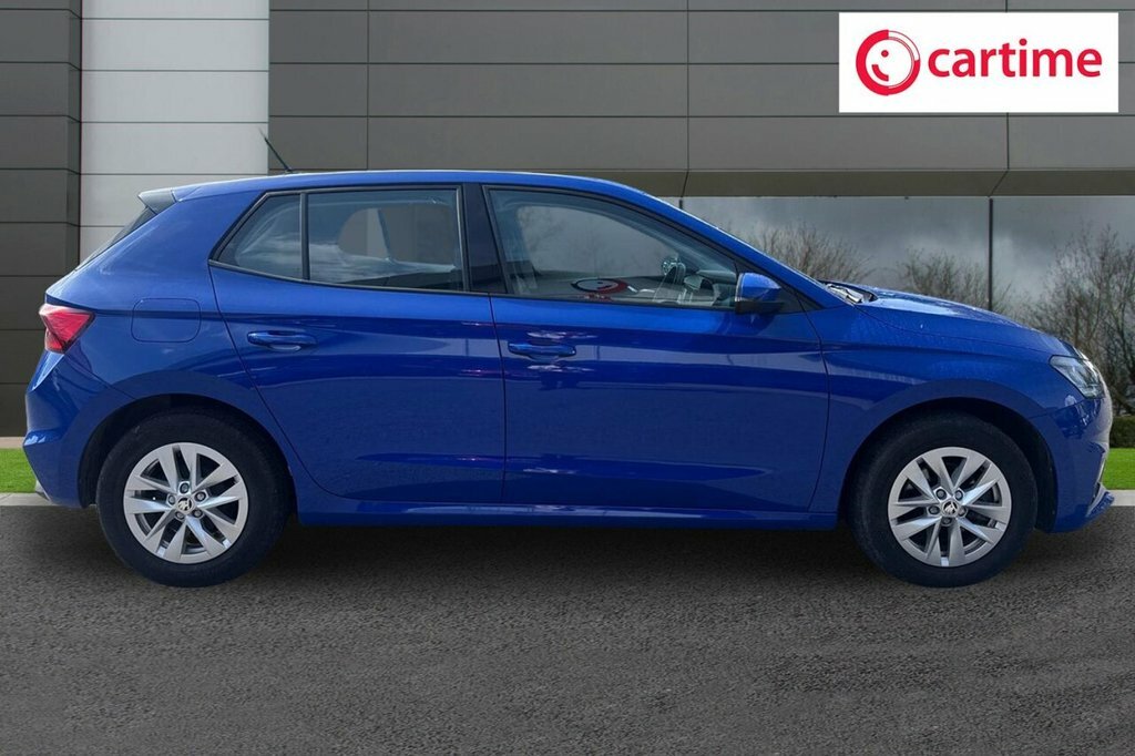 Skoda Fabia 1L Se Comfort AF23YKX Blue #2