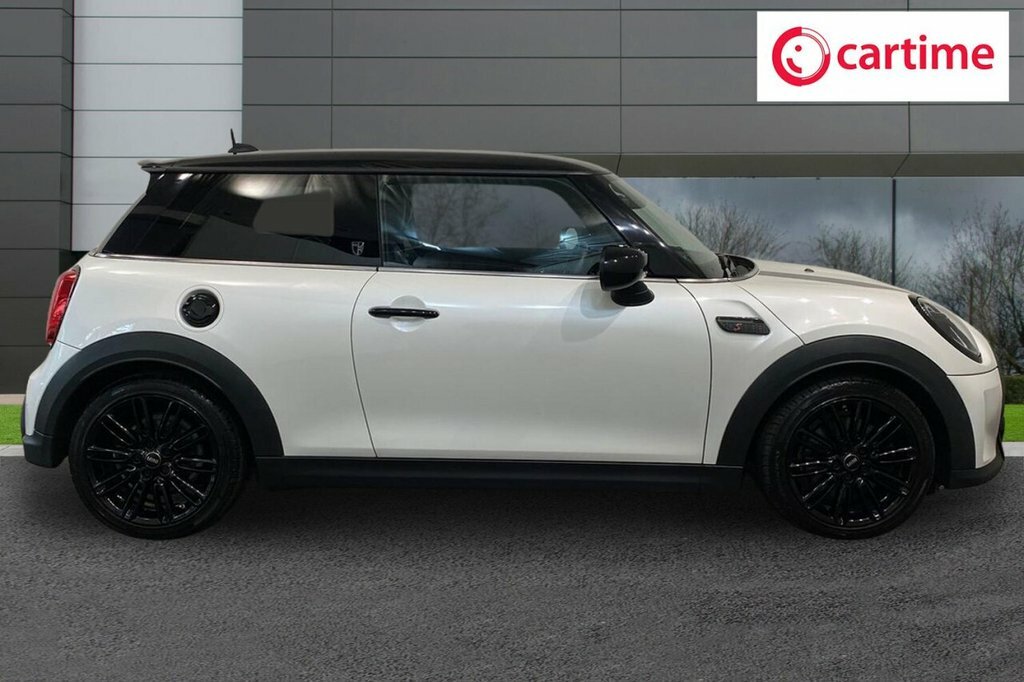 Mini Hatch 2L Cooper S Exclusive DL72ODM White #2