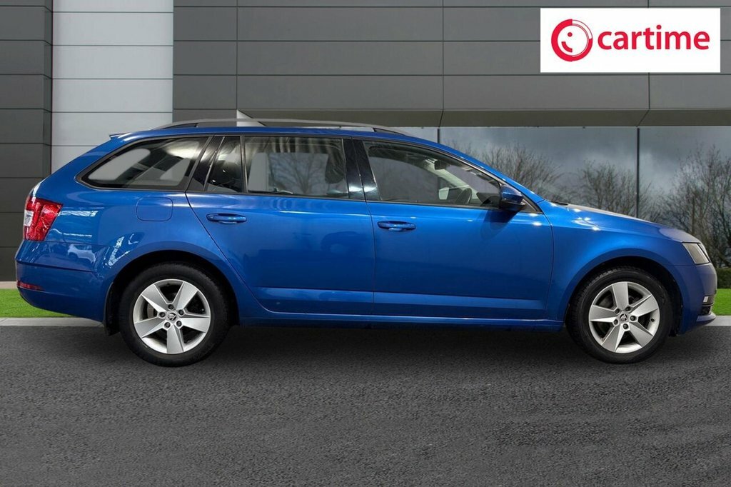 Skoda Octavia 1L Se Blue #2