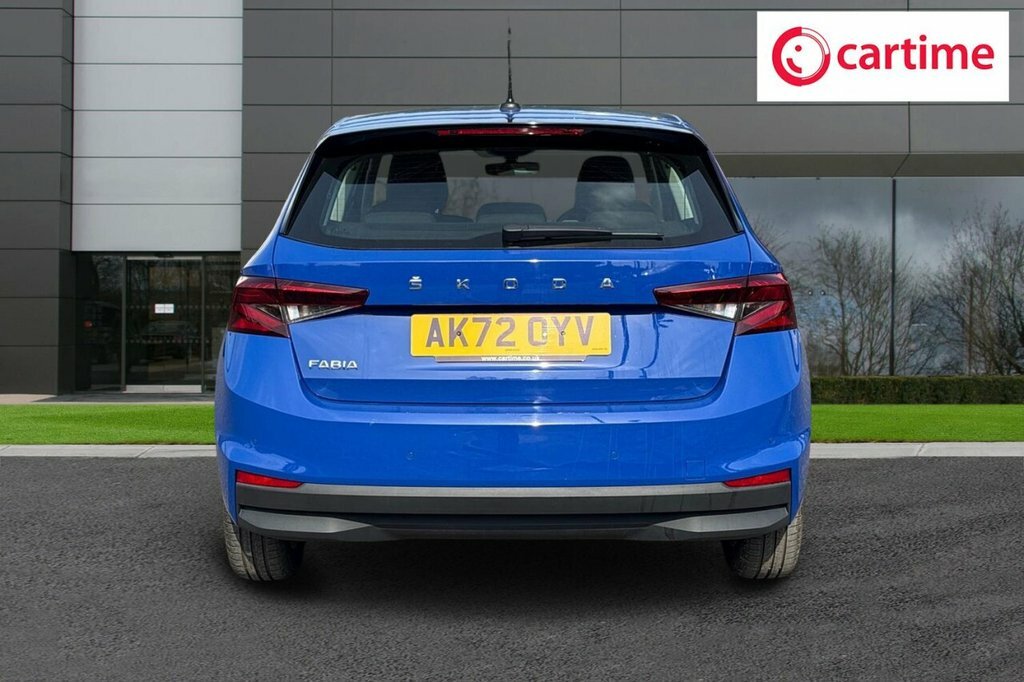 Skoda Fabia 1L Se Comfort AK72OYV Blue #5