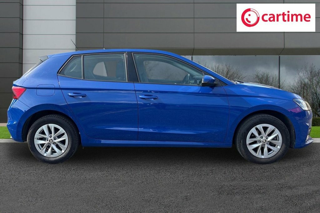 Skoda Fabia 1L Se Comfort AK72OYV Blue #2