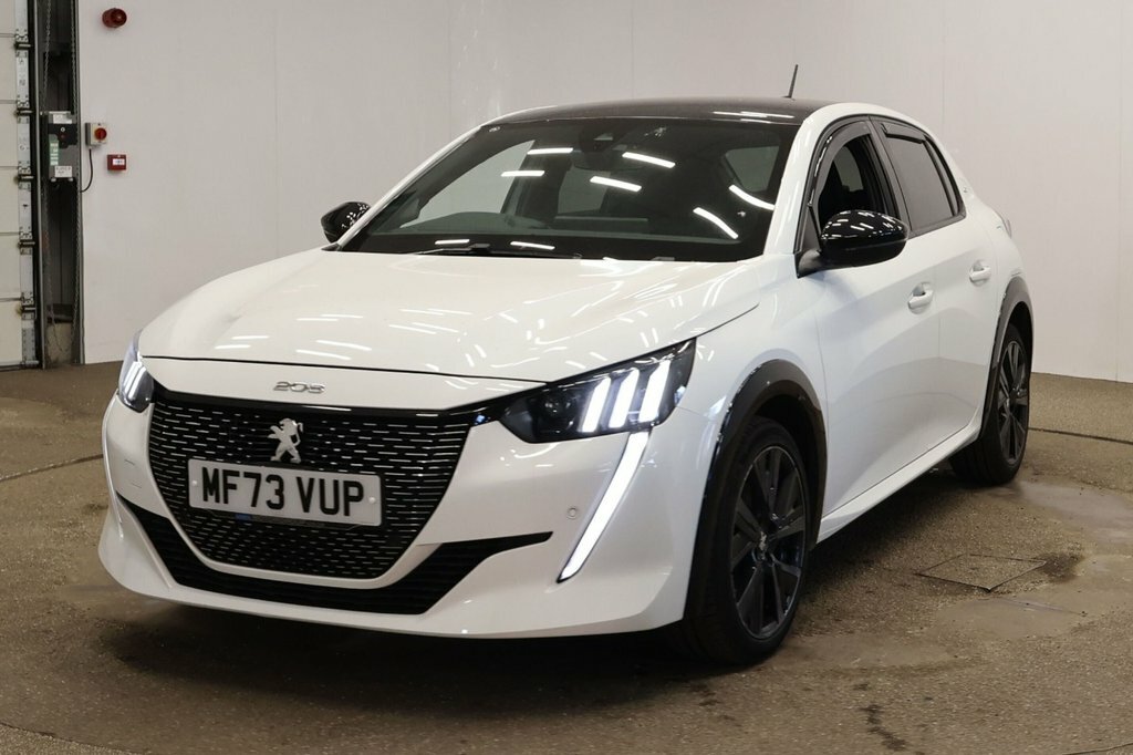 Peugeot 208 1L Gt MF73VUP White #2