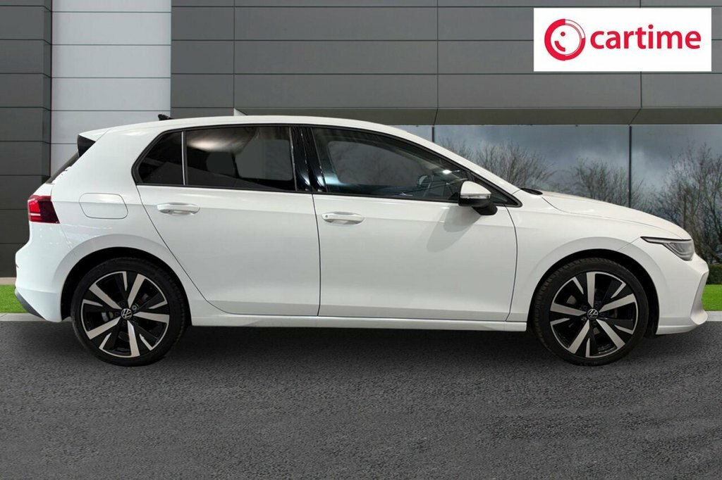 Volkswagen Golf 1L Match YV24GWC White #2