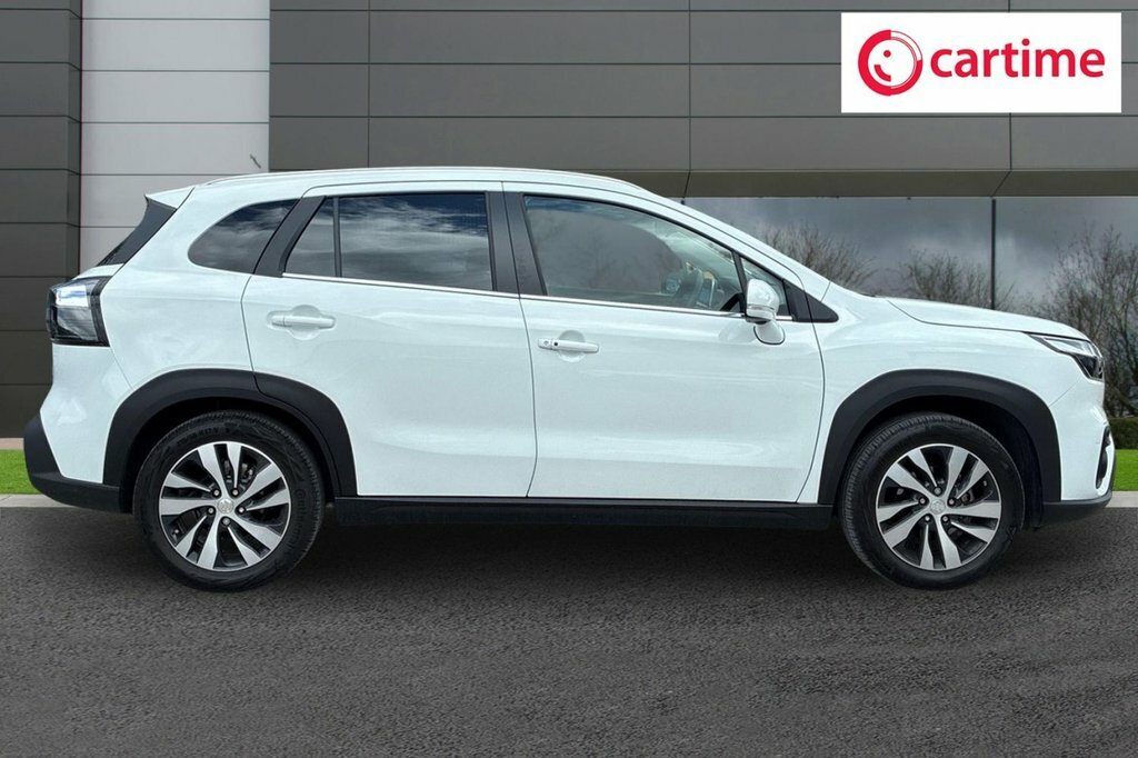 Suzuki S Cross 1.5L Ultra White #2