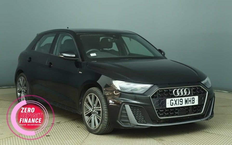 Audi A1 1L S Line Black