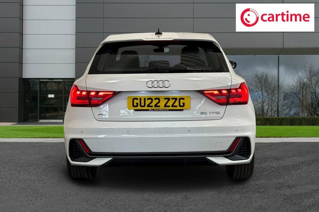 Audi A1 1L S Line GU22ZZG White #5