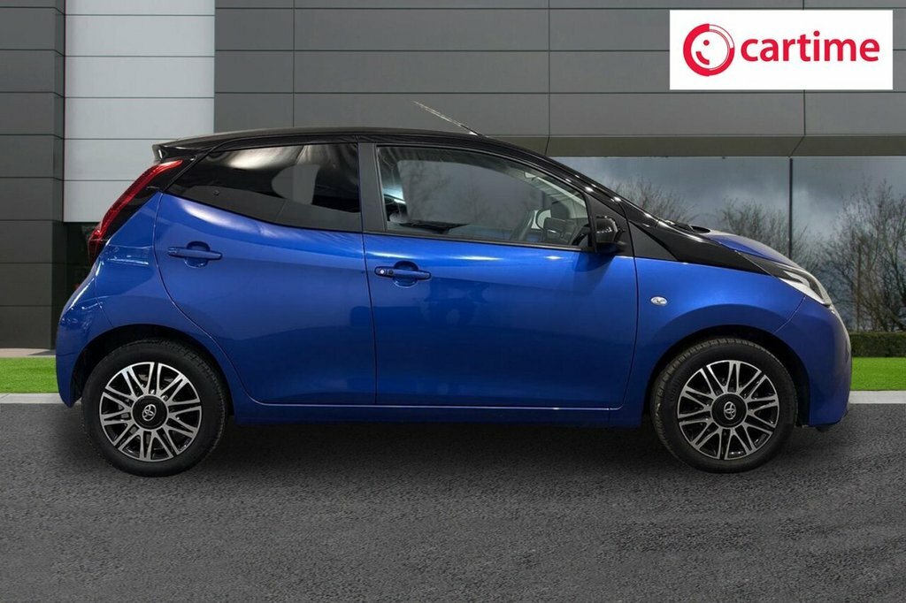 Toyota Aygo 1L X-clusiv Blue #2