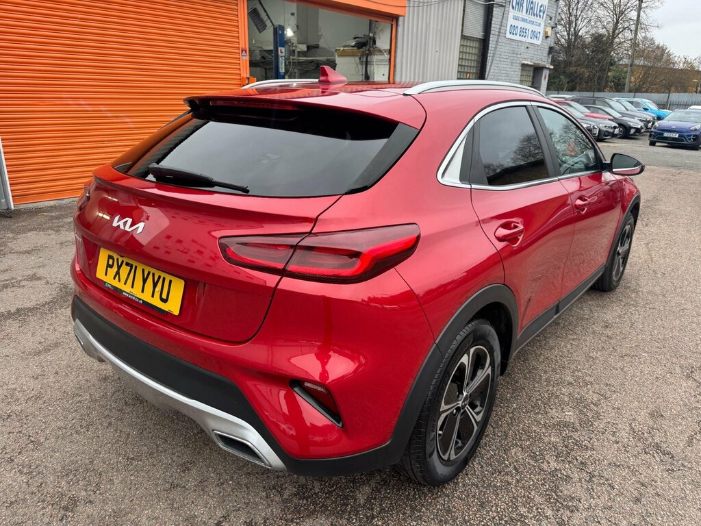 Kia Xceed 1.6 Gdi 8.9Kwh 3 Dct Euro 6 Ss PX71YYU Red #4