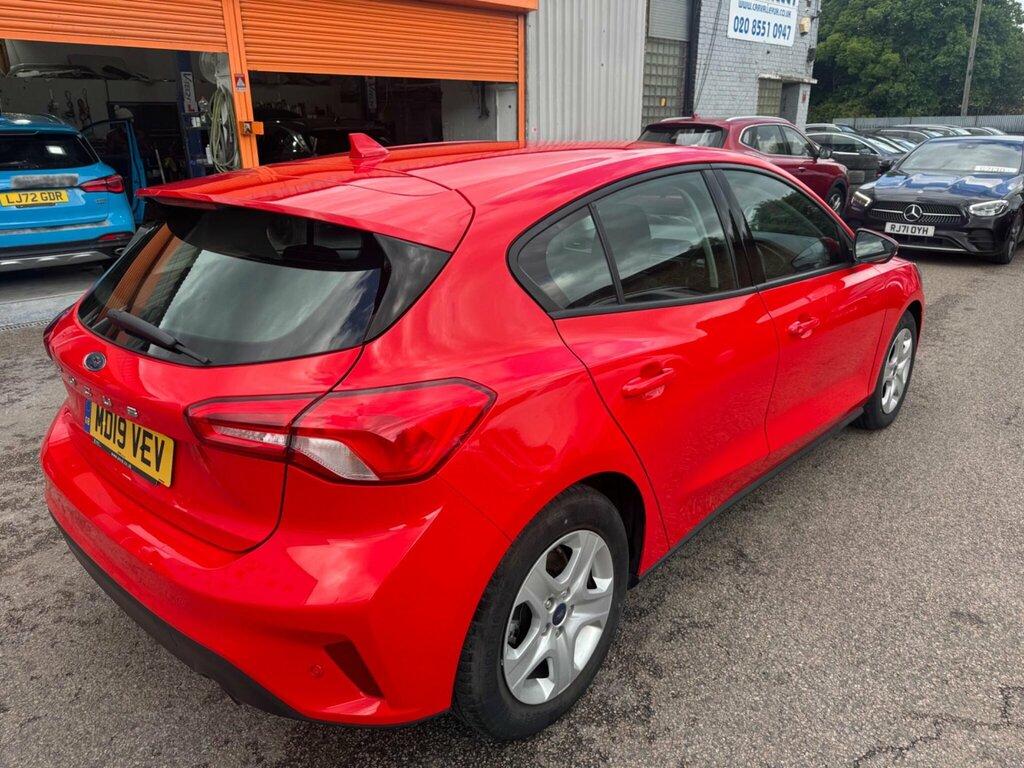 Ford Focus 1.0T Ecoboost Style Euro 6 Ss Red #4