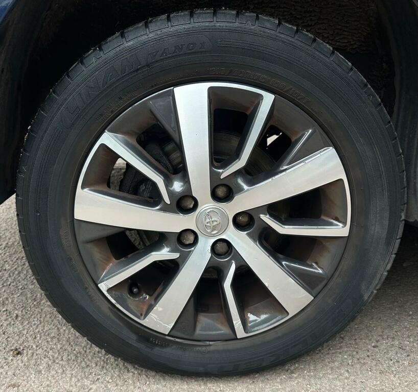 Toyota PROACE D Comfort Grey #40