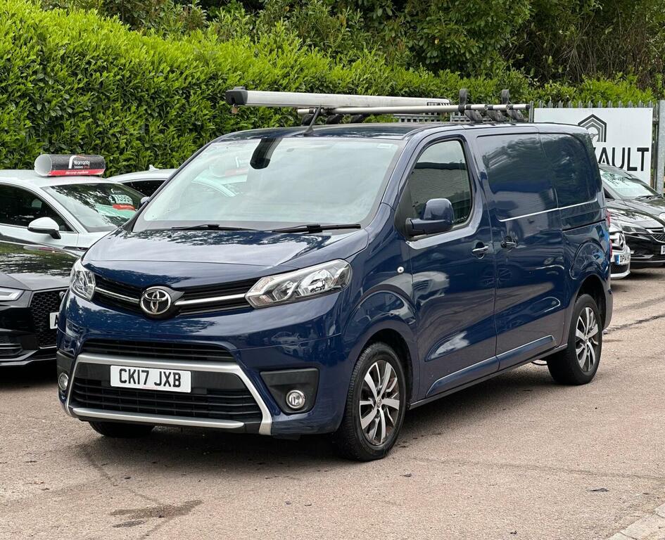Toyota PROACE Panel Van 2.0D Comfort Medium Panel Van Mwb Euro 6 CK17JXB Blue #5
