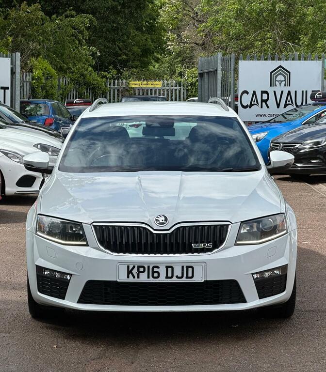 Skoda Octavia Estate 2.0 Tdi Vrs Dsg Euro 6 Ss Snav 20 KP16DJD White #2