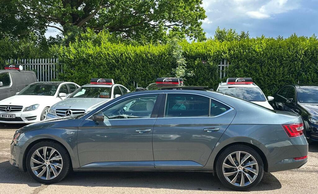 Skoda Superb Hatchback 2.0 Tdi Laurin Klement Dsg 6Spd E FN17VNT Grey #5
