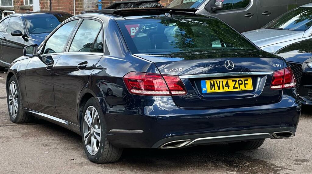 Mercedes-Benz E Class Saloon 2.1 E220 Cdi Se G-tronic Euro 5 Ss MV14ZPF Blue #6