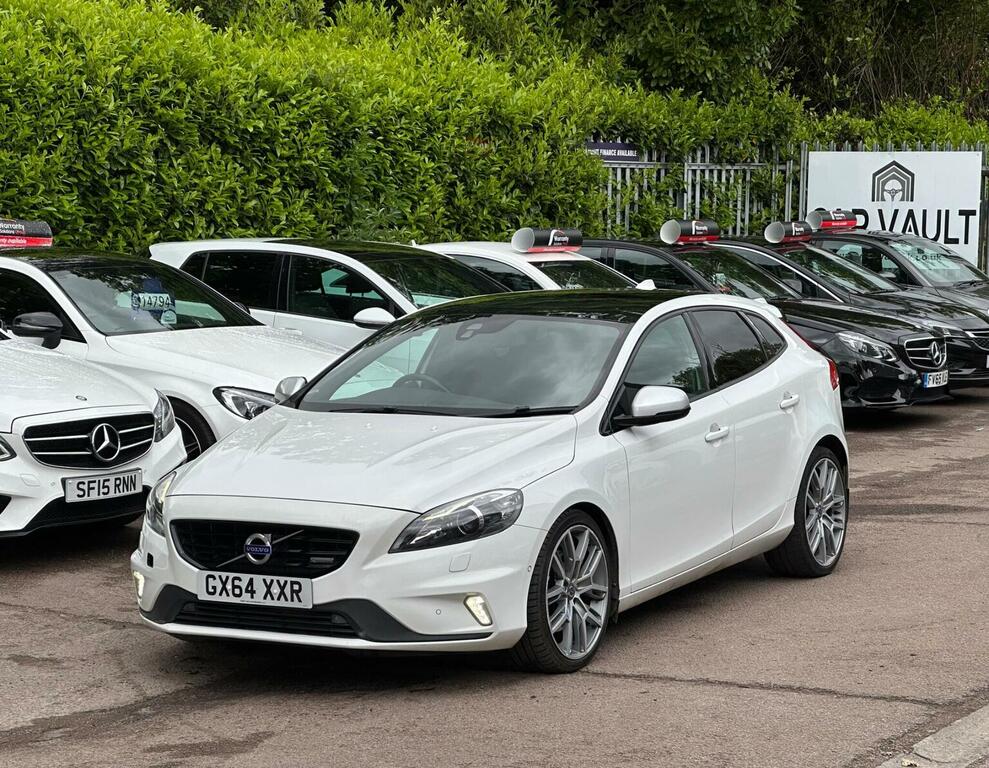 Volvo V40 Hatchback 2.0 D4 R-design Lux Nav Geartronic Euro White #4