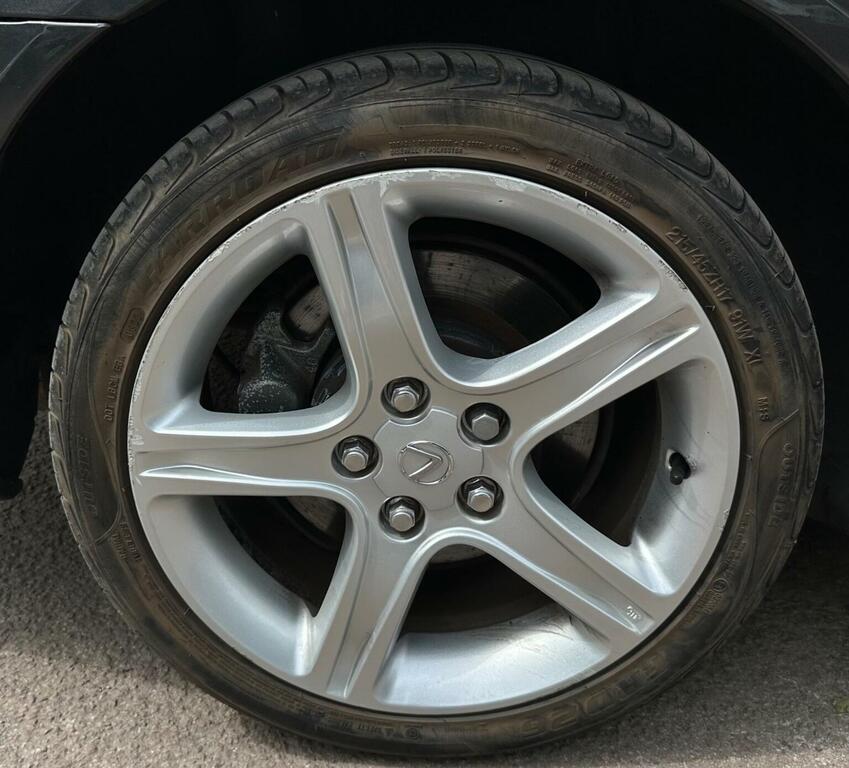 Lexus IS 2.0 200 Se Silver #44