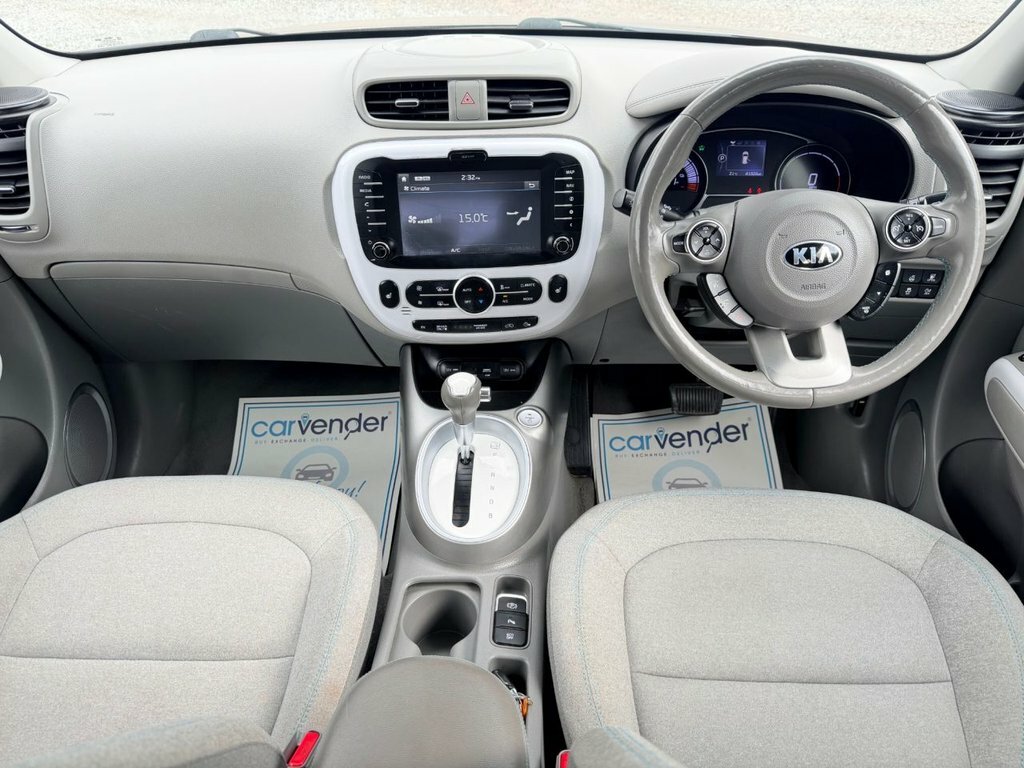 Kia Soul Suv Silver #3