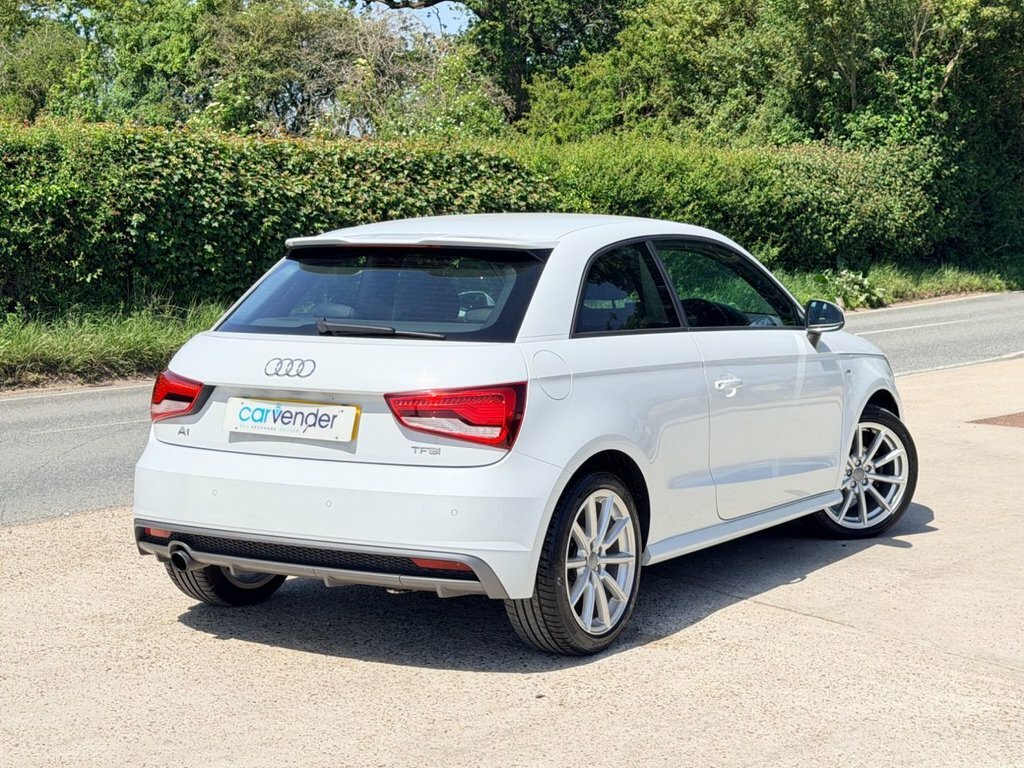 Audi A1 1L S Line KX18DRR White #4