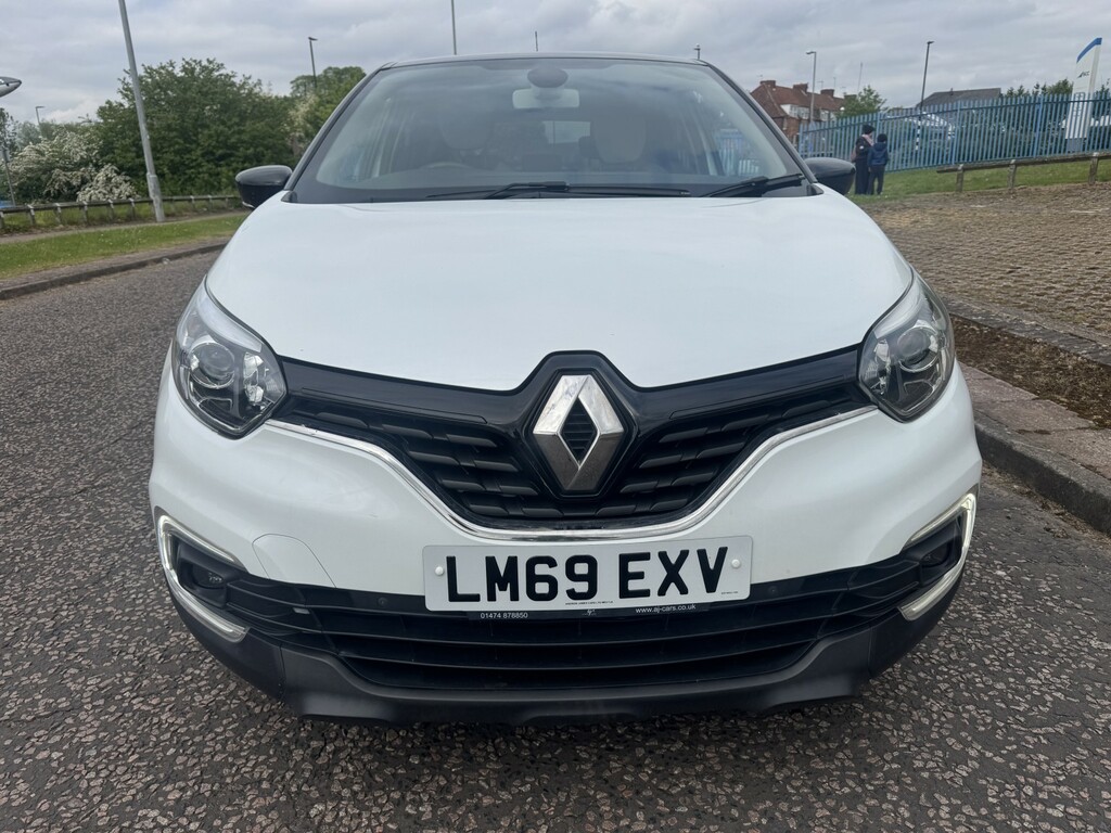 Renault Captur 0.9 Iconic Tce 90 My18 2019 White