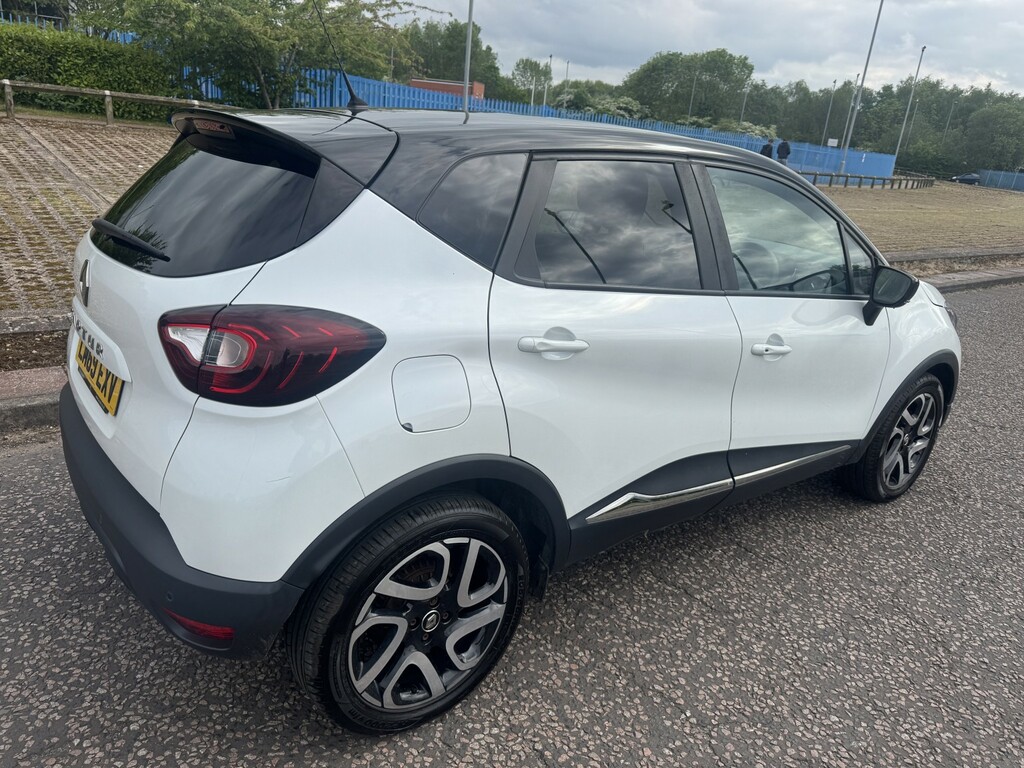 Renault Captur 0.9 Iconic Tce 90 My18 2019 LM69EXV White #6