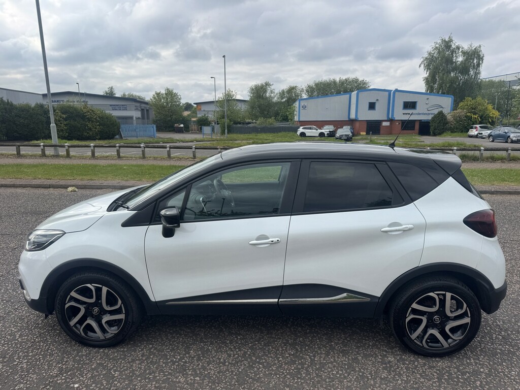 Renault Captur 0.9 Iconic Tce 90 My18 2019 LM69EXV White #3