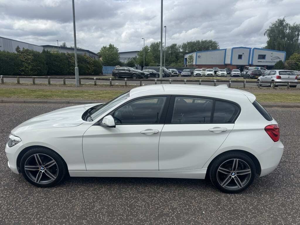 BMW 1 Series 1.5 118I Sport 5-Door 2016 LS66SMU White #3