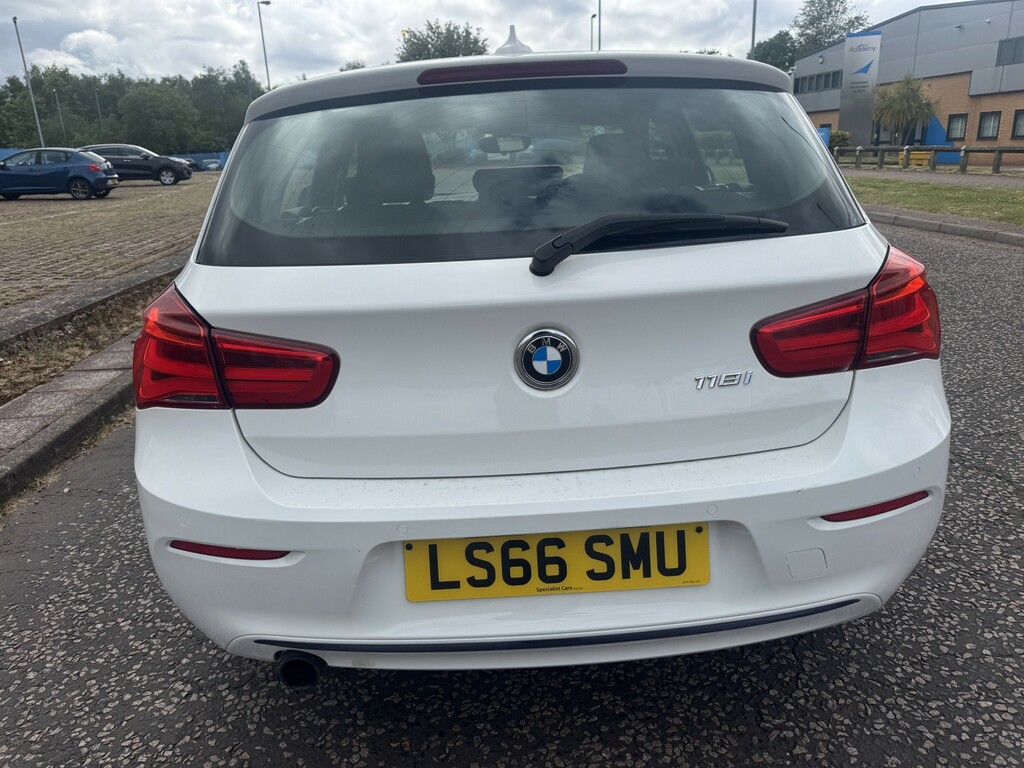 BMW 1 Series 1.5 118I Sport 5-Door 2016 LS66SMU White #5